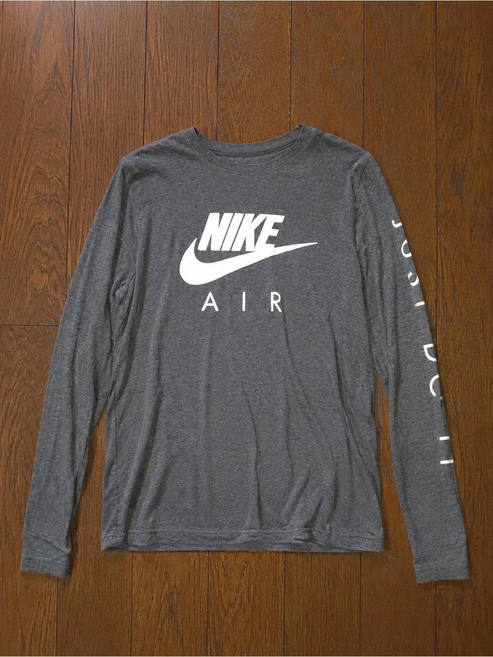 Nike Gray Long-Sleeve Air Logo Tee Sz M